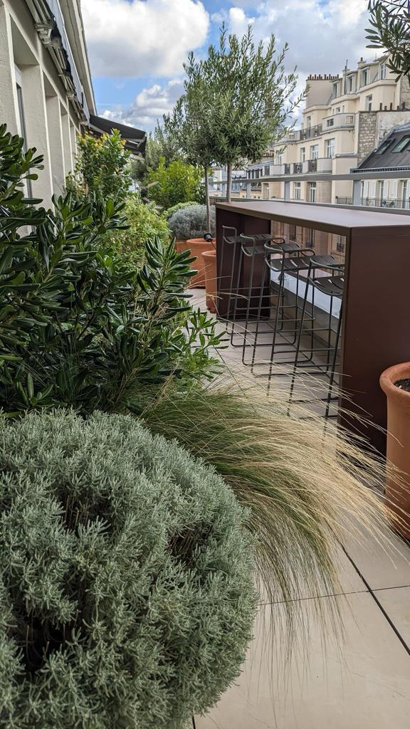 Terrasse en noir et blanc